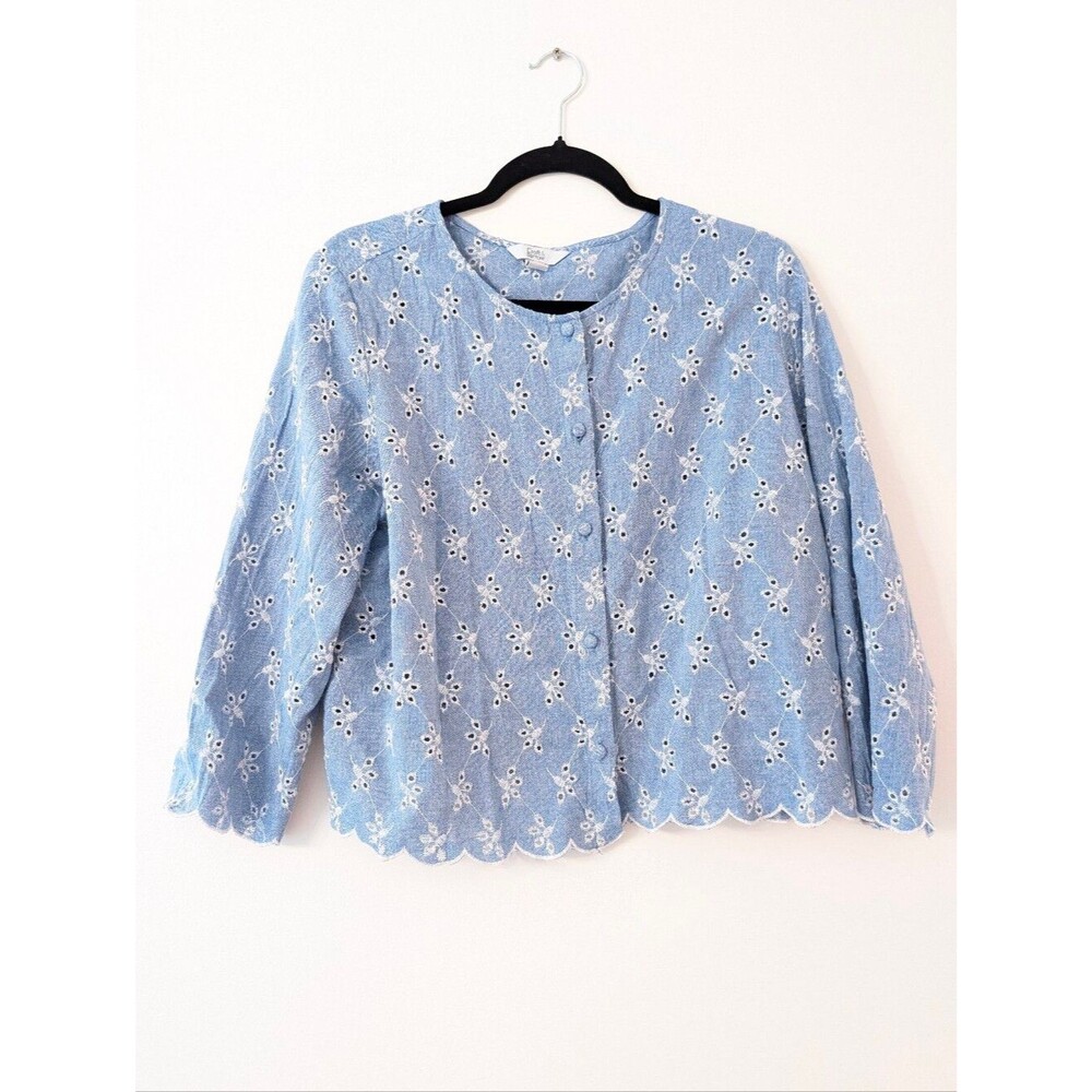 Croft & Barrow Cottage Core Eyelett cardigan with scalloped hem